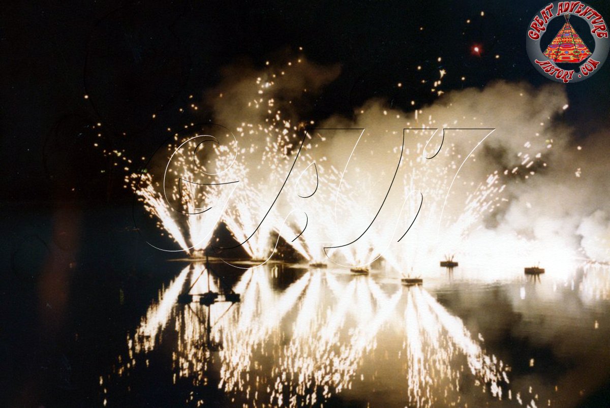 fort-fireworks-at-six-flags-great-adventure